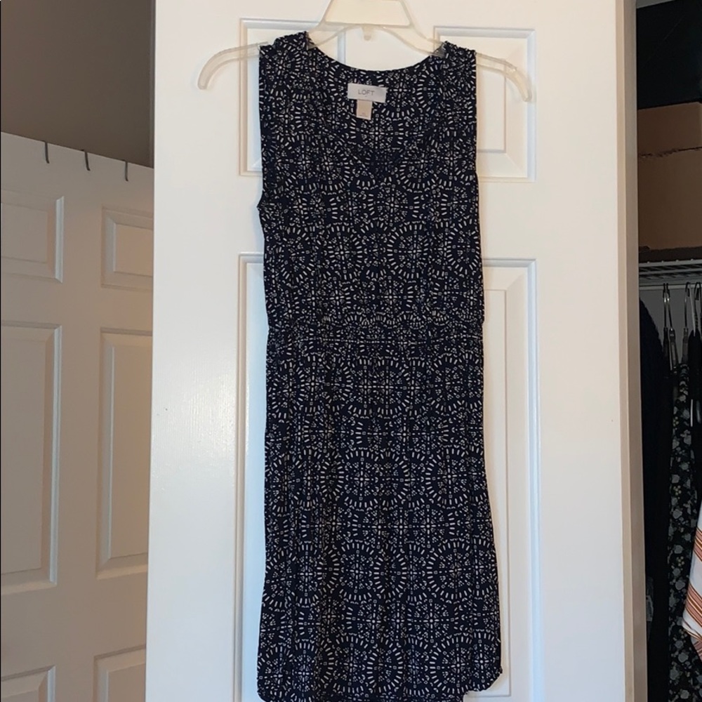 LOFT women’s tie neck dress size XS